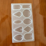 LC87 10 Cavity Pendant 16 Cm` 10 Cm Mould 5Mm Depth