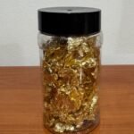 LG33 Gold foil flaks