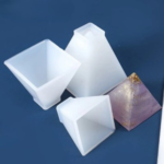 LC241 PYRAMID 3pcs Mould Size - 2", 2.5", 3",