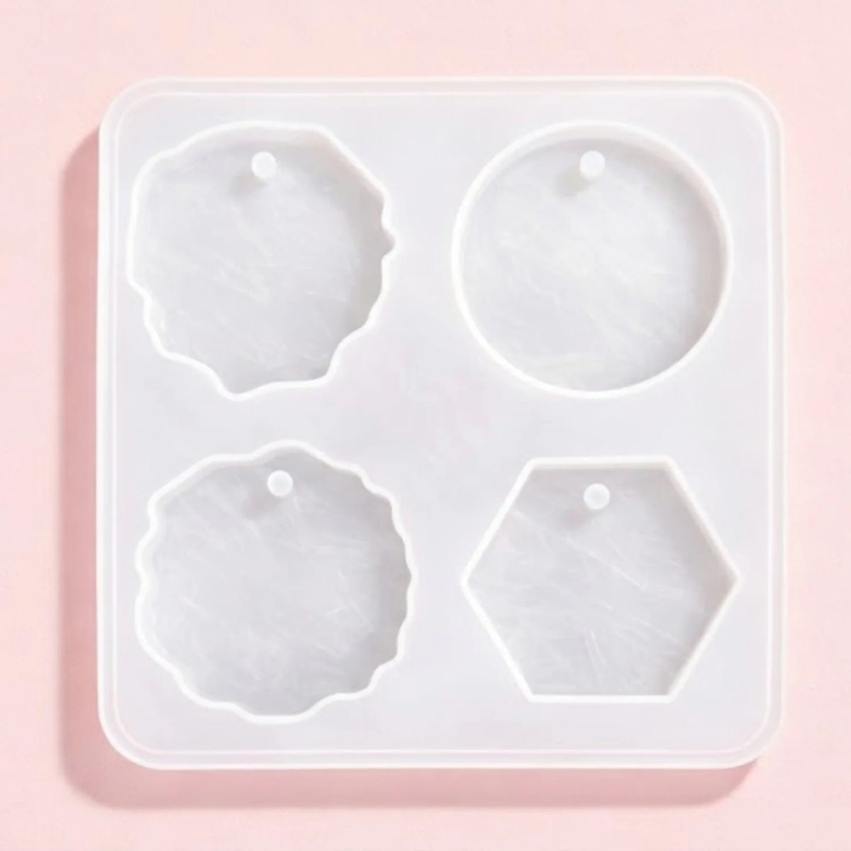 Lagecy Resin art (15) LC235 4 Pcs Keychain Hexagon Mould - Image 1