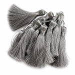 LG51 Tassels  Silver 12 pic Pack